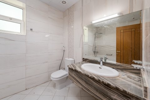 Huvila Umm Suqeim, Dubai, Arabiemiraatit 5 makuuhuonetta, 626.54 m2 № 750032 - kuva 17