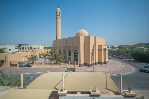 Huvila Umm Suqeim, Dubai, Arabiemiraatit 5 makuuhuonetta, 626.54 m2 № 750032 - kuva 21