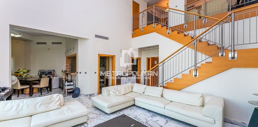 Ático en Palm Jumeirah, Dubai, EAU 4 dormitorios, 449 m² № 663962