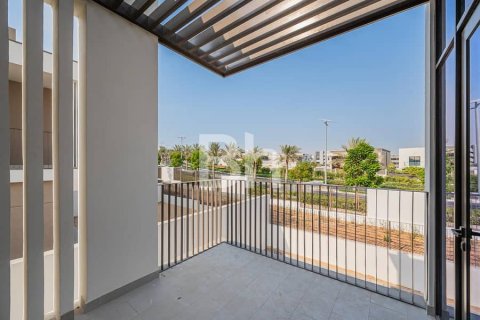 Βίλα σε Al Furjan, Dubai, ΗΑΕ 4 υπνοδωμάτια, 360 τ.μ. Αρ. 643501 - φωτογραφία 16