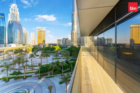 Apartmen di Dubai, UAE 2 bilik tidur, 123.9 meter persegi № 679819 - foto 18