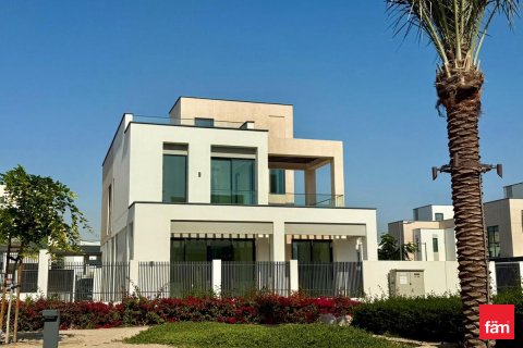 Vila di Dubai, UAE 4 bilik tidur, 463.2 meter persegi № 679820 - foto 1