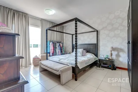 Vila u Arabian Ranches, Dubai, UAE 3 spavaćih soba, 299 m2 Br. 738105 - fotografija 9
