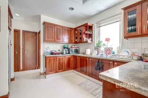 Vila u Arabian Ranches, Dubai, UAE 3 spavaćih soba, 299 m2 Br. 738105 - fotografija 7