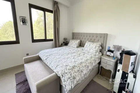Willa do wynajęcia w Arabian Ranches, Dubai, ZEA 4 sypialnie, 319 mkw., nr 738104 - zdjęcie 12