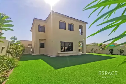 Willa do wynajęcia w Arabian Ranches, Dubai, ZEA 4 sypialnie, 319 mkw., nr 738104 - zdjęcie 7