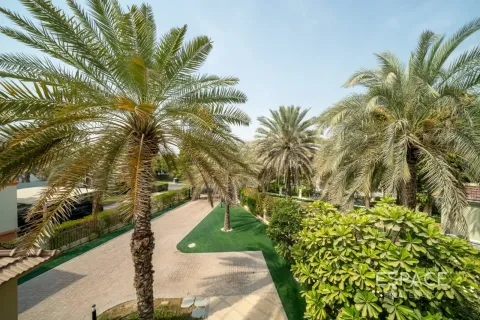 Vila di Jumeirah Islands, Dubai, UAE 4 bilik tidur, 491 meter persegi № 738109 - foto 14