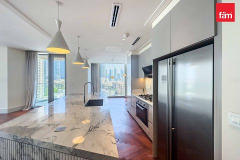 Apartmen di Downtown Dubai (Downtown Burj Dubai), UAE 3 bilik tidur, 186.9 meter persegi № 644983 - foto 9
