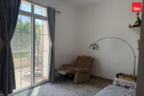 Vilă de închiriat în Dubai, EAU 3 dormitoare, 255 mp. №764105 - poză 8
