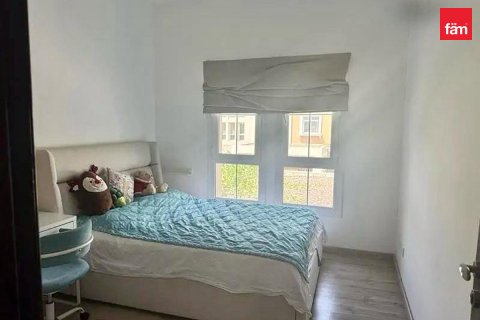 Vilă de închiriat în Dubai, EAU 3 dormitoare, 255 mp. №764105 - poză 9