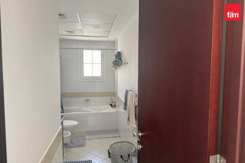Vilă de închiriat în Dubai, EAU 3 dormitoare, 255 mp. №764105 - poză 12