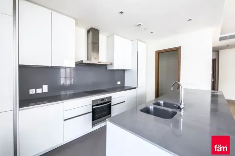 Huoneisto City Walk, Dubai, Arabiemiraatit 3 makuuhuonetta, 204 m2 № 764102 - kuva 3