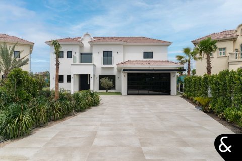 Villa in Jumeirah Islands, Dubai, UAE 4 bedrooms, 511 sq.m. № 671176 - photo 4