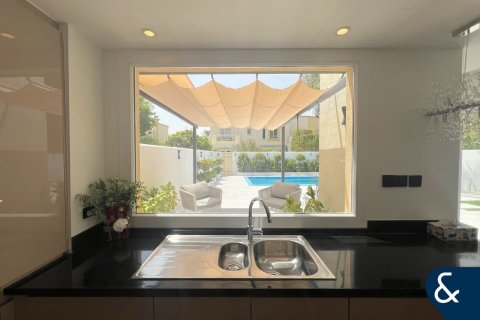 Villa in The Springs, Dubai, UAE 4 bedrooms, 223 sq.m. № 671175 - photo 26
