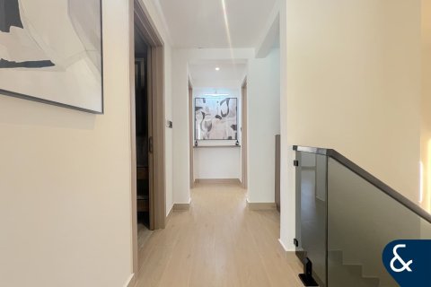 Villa in The Springs, Dubai, UAE 4 bedrooms, 223 sq.m. № 671175 - photo 18