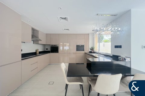 Villa in The Springs, Dubai, UAE 4 bedrooms, 223 sq.m. № 671175 - photo 7