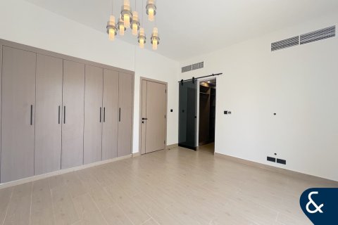 Villa in The Springs, Dubai, UAE 4 bedrooms, 223 sq.m. № 671175 - photo 22