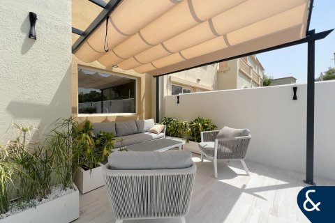 Villa in The Springs, Dubai, UAE 4 bedrooms, 223 sq.m. № 671175 - photo 6