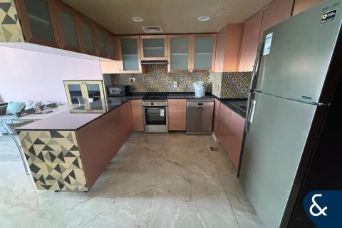 آپارتمان برای اجاره در Jumeirah Lake Towers، Dubai، امارات متحده عربی 2 خوابه ، 118 متر مربع ، شماره 671369 - تصویر 5