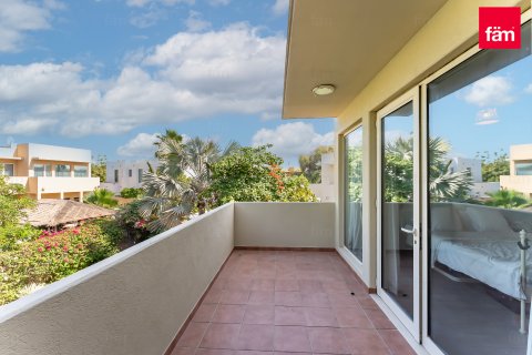 Villa in Dubai, UAE 3 bedrooms, 762.3 sq.m. № 708156 - photo 26
