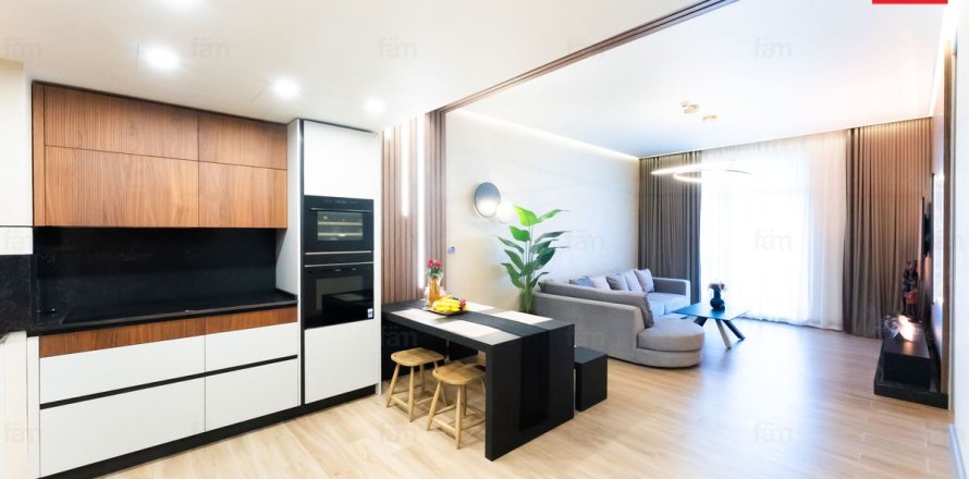 Apartment in Motor City, Dubai, UAE 1 bedroom, 102.1 sq.m. № 708161