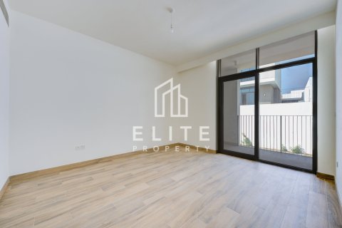 Al Furjan, Dubai, UAE의 임대용 빌라 침실 5개, 675제곱미터 번호 754736 - 사진 17