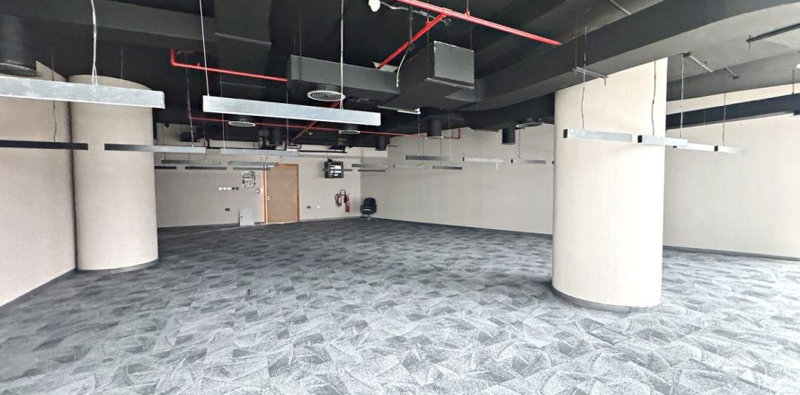 Office in Dubai, UAE 164.6 sq.m. № 754802