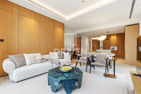 דירה למכירה ב Al Wasl, Dubai, איחוד האמירויות  3 חדרי שינה, 160.63 מ"ר, מספר 742322 - תמונה 2