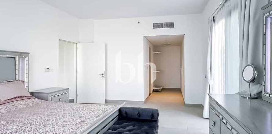 Apartament în Aljada, Sharjah, EAU 2 dormitoare, 122 mp.  №642865