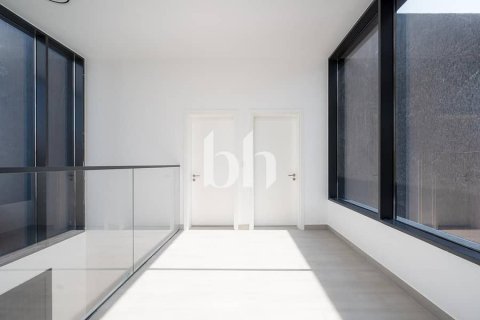 Huvila Tilal City, Sharjah, Arabiemiraatit 5 makuuhuonetta, 575 m2 № 642867 - kuva 16