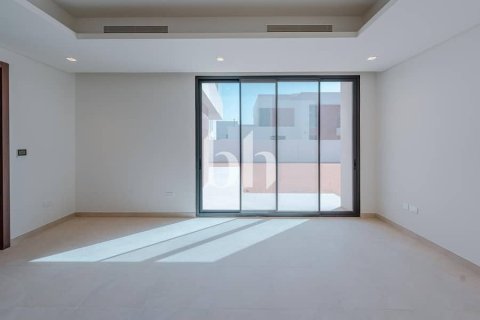 Müüa villa on the Saadiyat Island, Abu Dhabi, AÜE: 5 magamistoaga, 1158 m² Nr 642549 - pilt 18