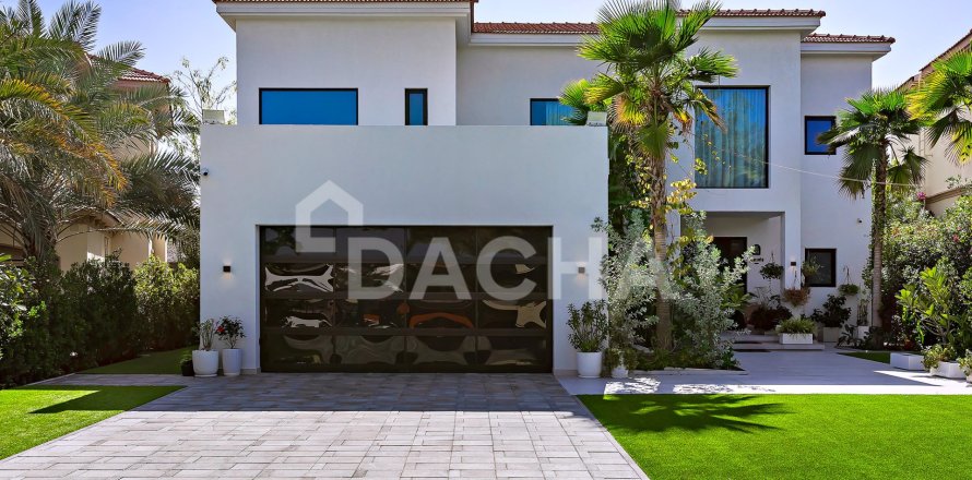 Villa i Jumeirah Islands, Dubai, UAE 5 soveværelser, 557 kvm № 706610