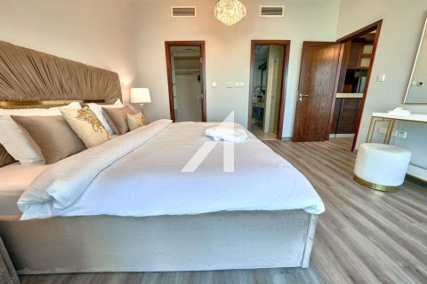 Leilighet til leie i Dubai, Emiratene 3 soverom, 170.8 kvm Nr. 650660 - Foto 13