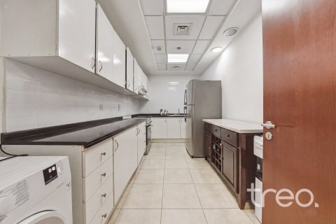 Apartmen di Dubai Sports City, UAE 2 bilik tidur, 126.63 meter persegi № 733384 - foto 3