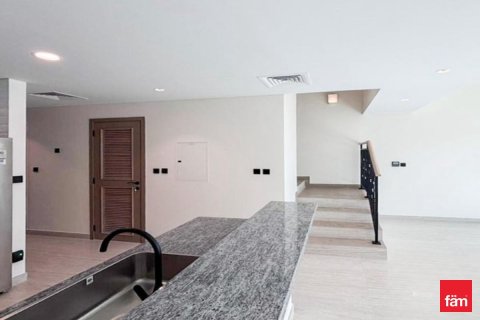 Townhouse til leje i Dubai, UAE 4 soveværelser, 144 kvm № 686217 - foto 9