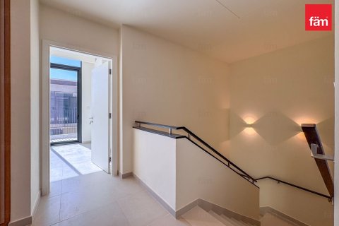 Villa en alquiler en Dubai, EAU 4 dormitorios, 231 m2 № 686218 - foto 18