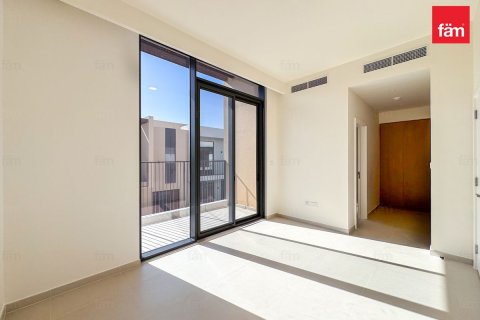 Villa en alquiler en Dubai, EAU 4 dormitorios, 231 m2 № 686218 - foto 11