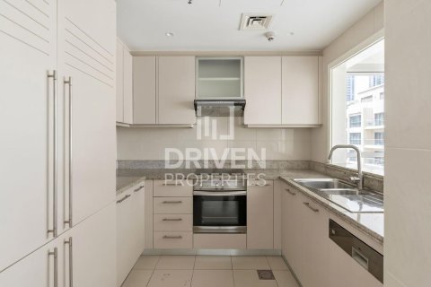 Downtown Dubai (Downtown Burj Dubai), Dubai, UAE의 판매용 아파트 침실 2개, 108.42제곱미터 번호 744650 - 사진 1