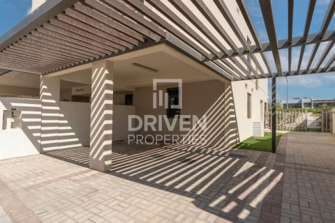 Townhouse til salg i Dubai, UAE 3 soveværelser, 225.48 kvm № 744648 - foto 10