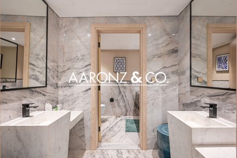 Střešní byt v Dubai Marina, SAE 5 ložnice, 812.9 m² Č.: 670547 - fotografie 23