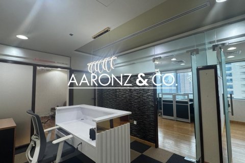 Снять в аренду офис в Бизнес-Бэй, Дубай, ОАЭ 89м2, № 670519 - фото 5