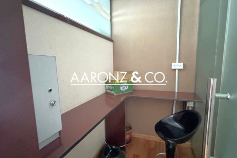 Снять в аренду офис в Бизнес-Бэй, Дубай, ОАЭ 89м2, № 670519 - фото 11