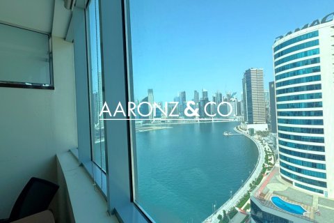 Снять в аренду офис в Бизнес-Бэй, Дубай, ОАЭ 89м2, № 670519 - фото 12