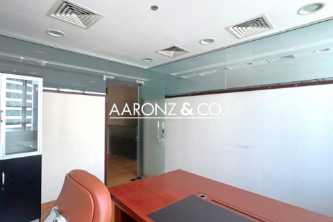 Office til leje i Business Bay, Dubai, UAE 89.5 kvm № 670519 - foto 9