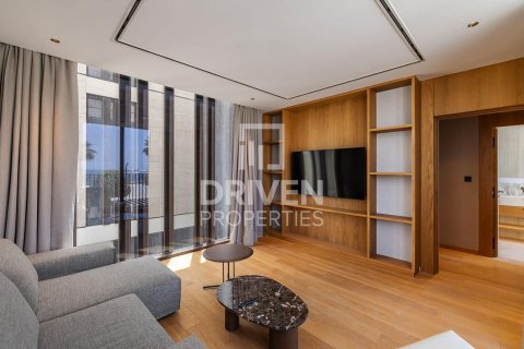 Kaupunkipientalo Jumeirah, Dubai, Arabiemiraatit 4 makuuhuonetta, 416 m2 № 653028 - kuva 10