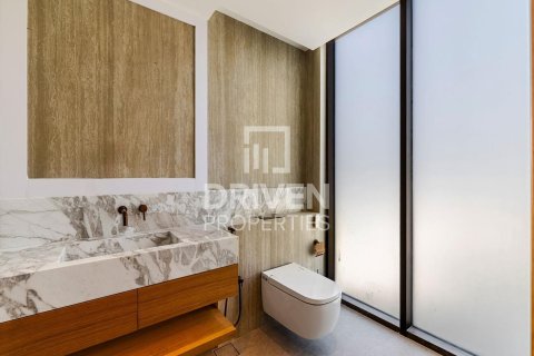 Kaupunkipientalo Jumeirah, Dubai, Arabiemiraatit 4 makuuhuonetta, 416 m2 № 653028 - kuva 21