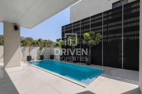 Вилла Nadd Al Sheba, Дубай, БАӘ-да 4 жатын бөлмелер, 567 м² № 653032 - фото 3