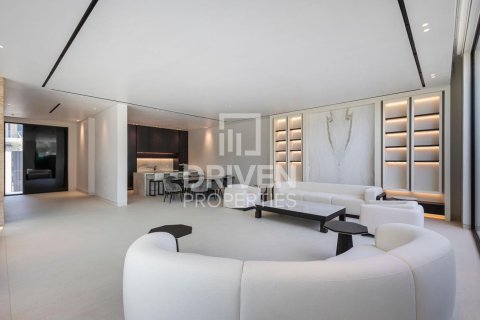 Вилла Nadd Al Sheba, Дубай, БАӘ-да 4 жатын бөлмелер, 567 м² № 653032 - фото 6