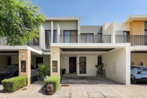 Városi lakóépület itt: Tilal Al Ghaf, Dubai, EAE, 3 hálószoba, 140 m², azonosító: 711768