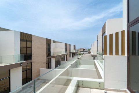 Townhouse til salg i Wadi Al Safa 3, Dubai, UAE 4 soveværelser, 295 kvm № 711774 - foto 13